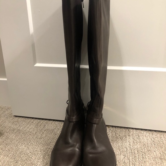Antonio Melani Supple Leather Knee Boot - Picture 2 of 3